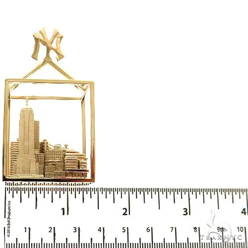 10102-nyc-skyline-pendant-68909-6.webp NYC Skyline Pendant 68909