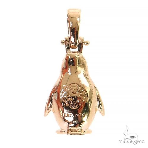 10154-mini-penguin-diamond-pendant-68749-4.webp Mini Penguin Diamond Pendant 68749