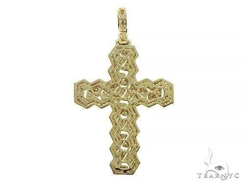 1193-14k-gold-cuban-link-diamond-cross-pendant-66168-3.webp 14K Gold Cuban Link Diamond Cross Pendant 66168