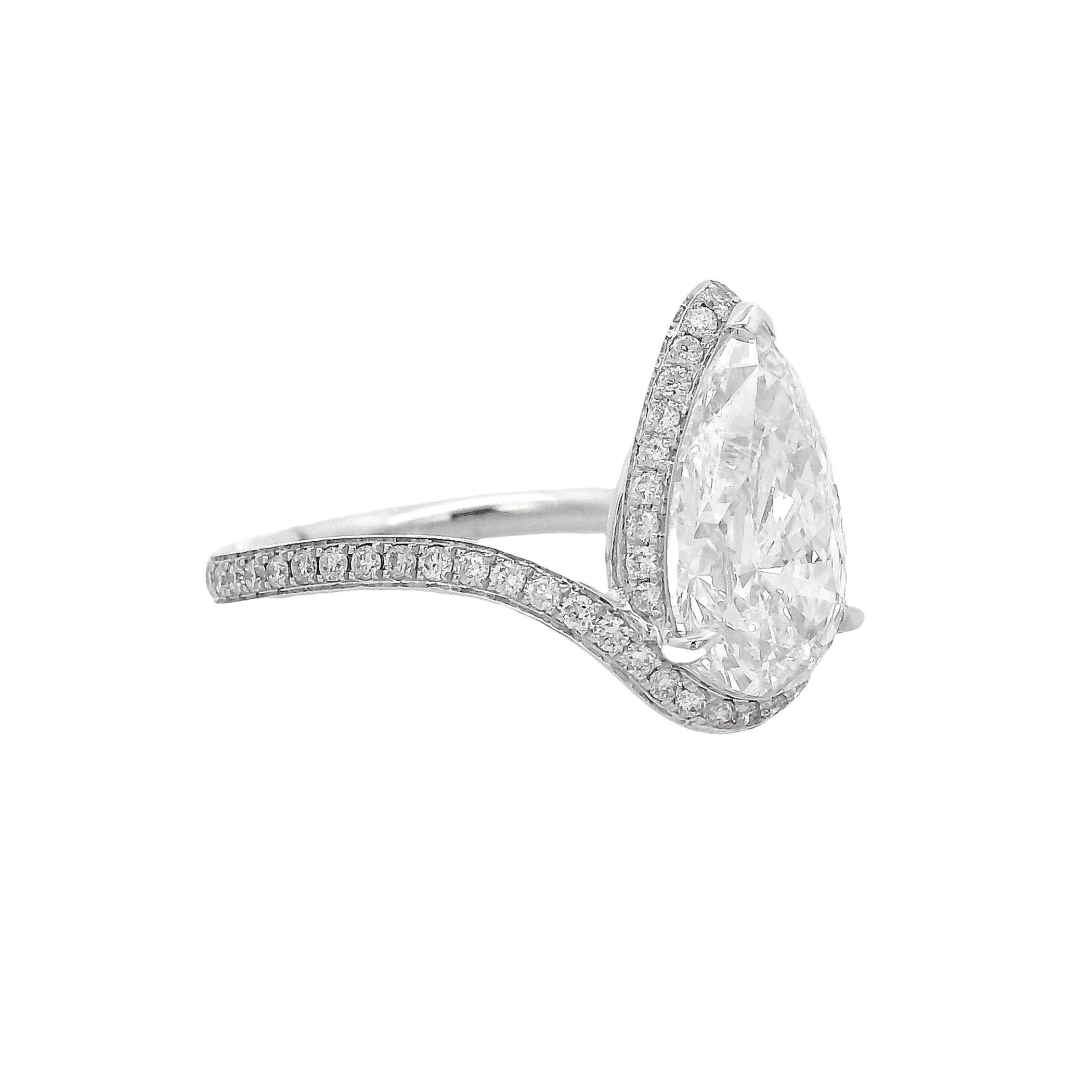 Crescent Pavé Engagement Ring 70946