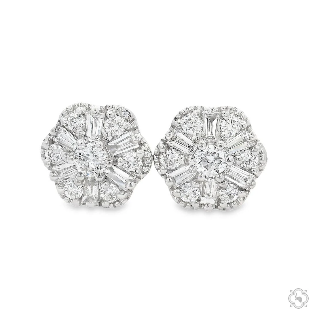 Sparkling Flora Studs Diamond Earrings 70093