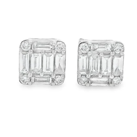 18K Gold Baguette Diamond Earrings 66732