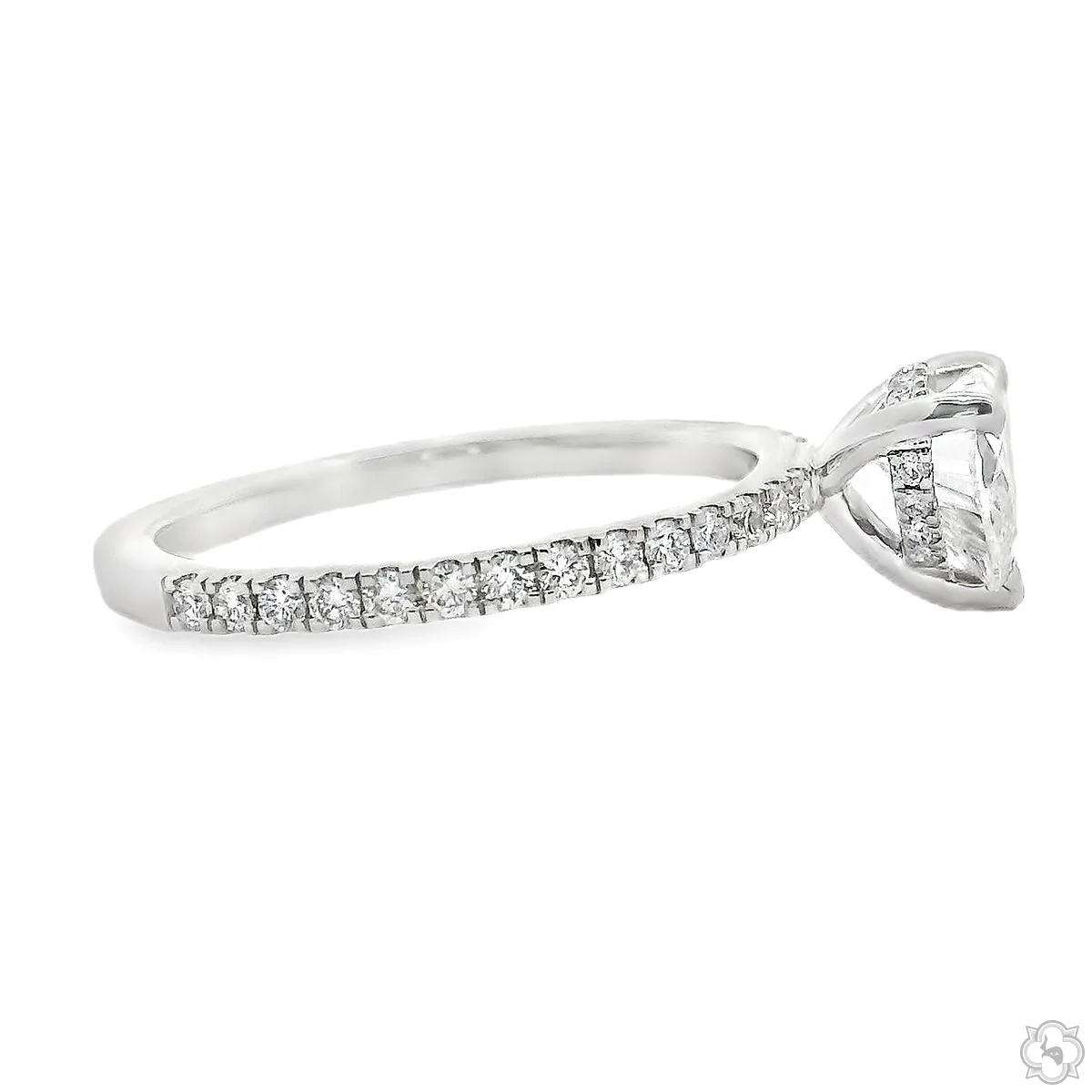 2797-heart-diamond-ring-70846-3.webp Heart Diamond Ring 70846