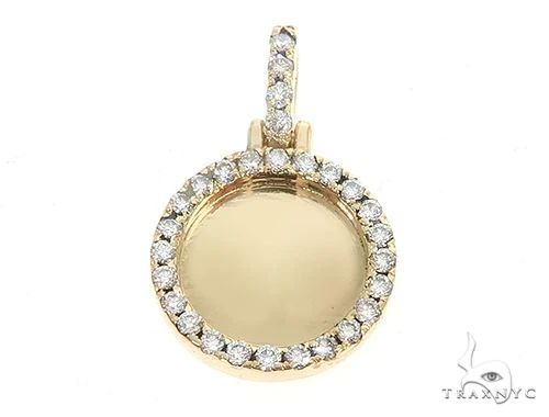 14K Yellow Gold Customizable Photo Pendant 0.50 Inch 65099