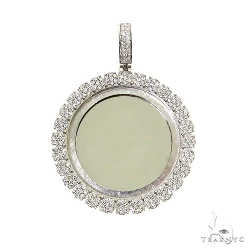 14K Gold Flower Frame Diamond Photo Pendant 67655