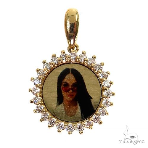 Flower Diamond Photo Pendant 68590