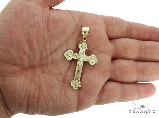 5863-10k-gold-jesus-cross-57069-4.webp 10K Gold Jesus Cross 57069