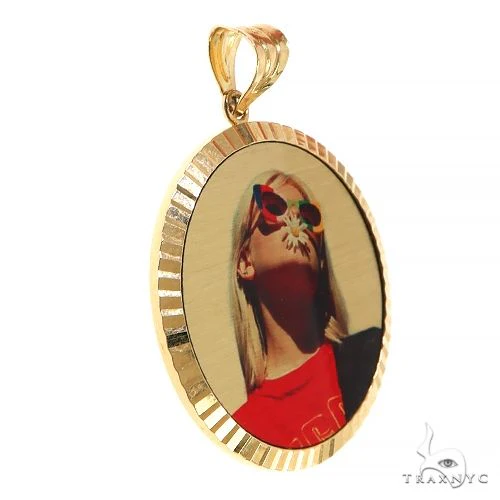 14K Gold Photo Pedant 30mm 69138