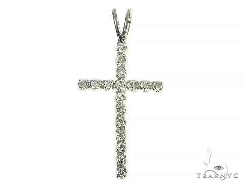 Small Round Cut Cross 4 2005