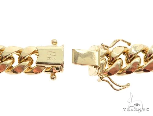 7357-14k-yellow-gold-miami-hollow-cuban-24-inches-6.8mm-68409-7.webp 14K Yellow Gold Miami Hollow Cuban 24 Inches 6.8mm 68409