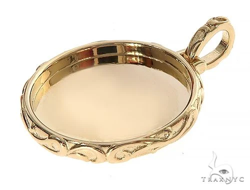 7553-14k-yellow-gold-round-special-edition-photo-pendant-engraved-frame-65311-4.webp 14K Yellow Gold Round Special Edition Photo Pendant Engraved Frame 65311