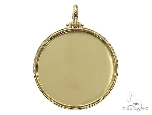 14K Yellow Gold Special Edition Round Photo Pendant Edged Frame 66163