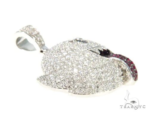 Mario Ghost Diamond Ruby Pendant 45528