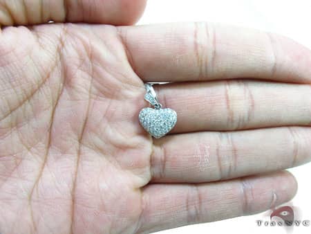 7941-mini-heart-pendant-17856-5.jpg Mini Heart Pendant 17856
