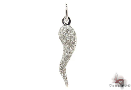 Mini Diamond Italian Horn Pendant 30609