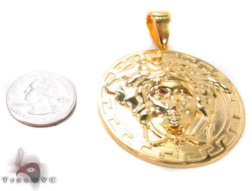 7997-gold-plated-925.silver-medusa-head-pendant-33835-5.webp Gold Plated 925.Silver Medusa Head Pendant 33835