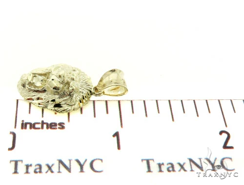 8128-10k-gold-lion-head-pendant-56882-5.webp 10K Gold Lion Head Pendant 56882
