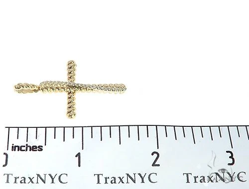 8273-14k-gold-twisted-diamond-rope-cross-pendant-65446-7.webp 14K Gold Twisted Diamond Rope Cross Pendant 65446