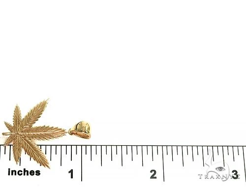 8364-14k-gold-weed-pendant-66342-5.webp 14K Gold Weed Pendant 66342