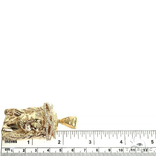 8389-solid-14k-gold-diamond-crown-jesus-pendant-66406-7.webp Solid 14K Gold Diamond Crown Jesus Pendant 66406