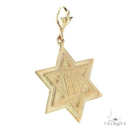 14K Gold David Star Pendant 67081