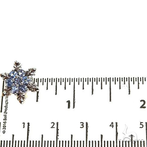 8680-traxnyc-snowflake-sapphire-pendant-67585-5.webp TraxNYC Snowflake Sapphire Pendant 67585