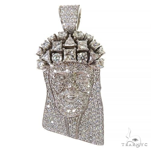 Medium Jesus Head Diamonds on The Crown Pendant 68011