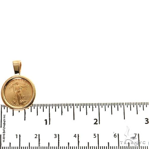 8999-plain-frame-1-10-oz-liberty-coin-pendant-68520-4.webp Plain Frame 1/10 Oz Liberty Coin Pendant 68520