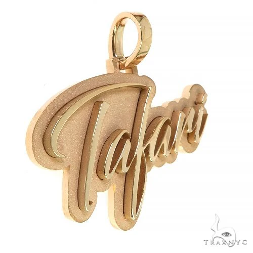 14K Gold Name Pendant 68098