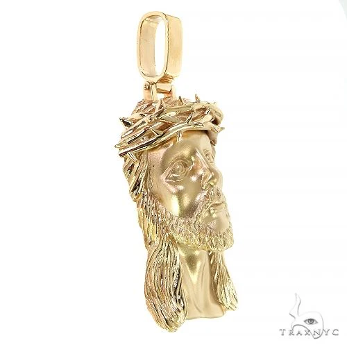 14K Gold Jesus Pendant 68764