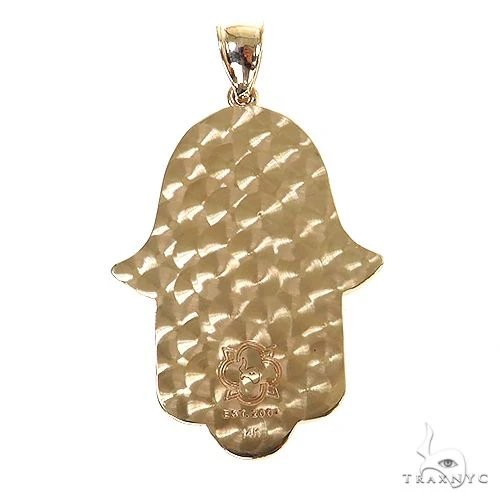 9294-14k-gold-hamsa-pendant-68847-4.webp 14K Gold Hamsa Pendant 68847