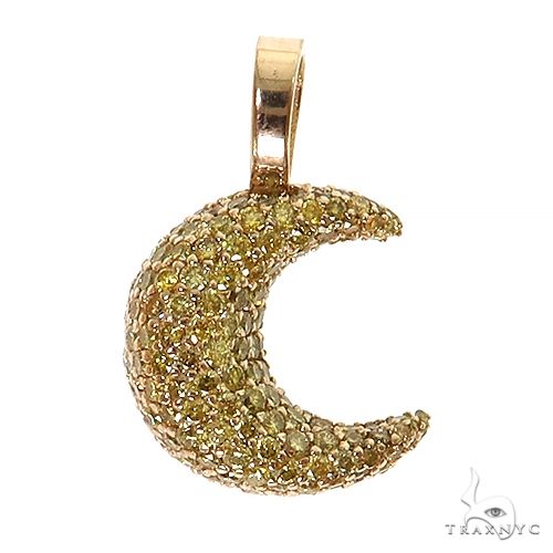 Crescent Moon Pendant 68849