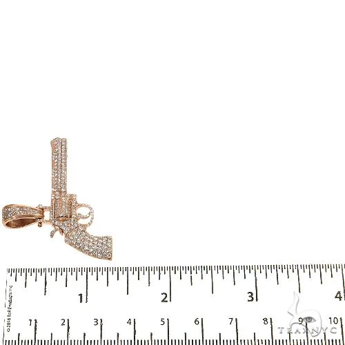 9337-diamond-revolver-pendant-68878-5.webp Diamond Revolver Pendant 68878