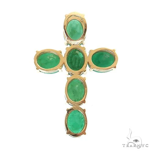9666-emerald-enchantment-sacred-cross-pendant-69592-3.webp Emerald Enchantment Sacred Cross Pendant 69592