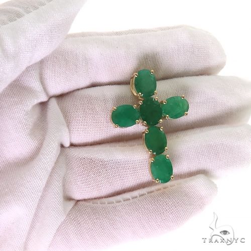 9666-emerald-enchantment-sacred-cross-pendant-69592-6.jpg Emerald Enchantment Sacred Cross Pendant 69592