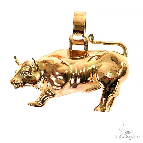 Wall Street Bull Pendant 69633