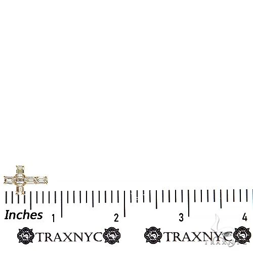 9710-celestial-emarald-cross-pendant-mini-69655-6.webp Celestial Emarald Cross Pendant Mini 69655