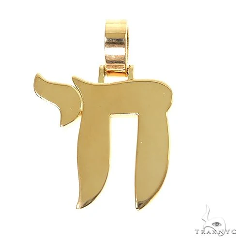 18K Gold Chai Pendant 69586