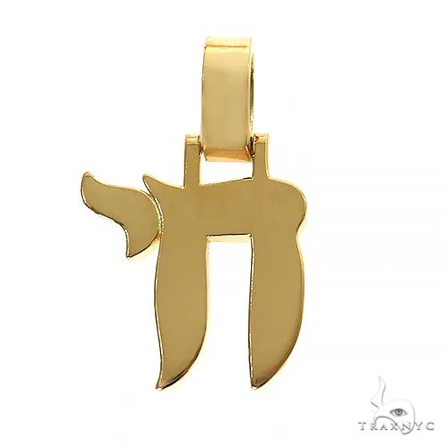 18K Gold Chai Pendant 69583