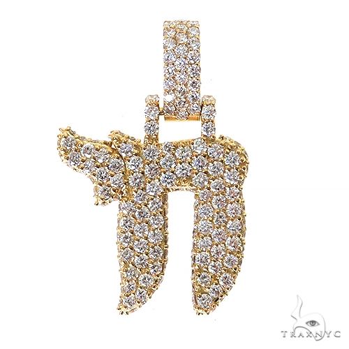 Diamond Chai Pendant Medium 69578