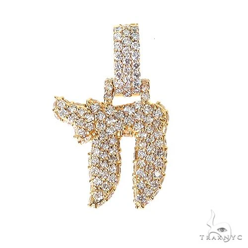 Sparkling Spirit Chai Diamond Pendant 69559